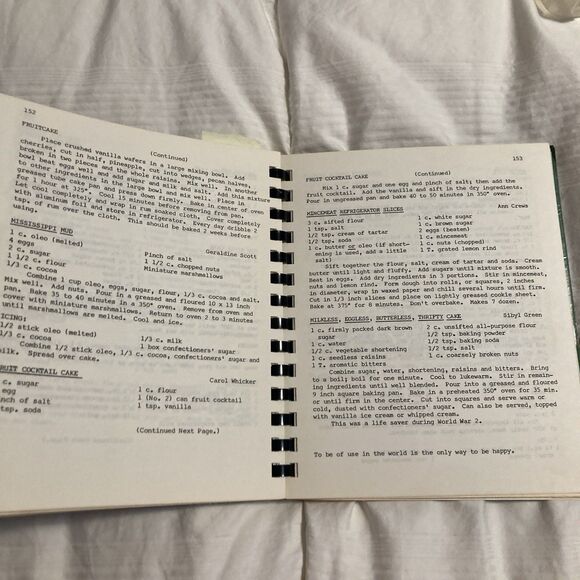 Favorite Recipes 1978 Cookbook Hendricks County Garden Club Indiana - Picture 12 of 12